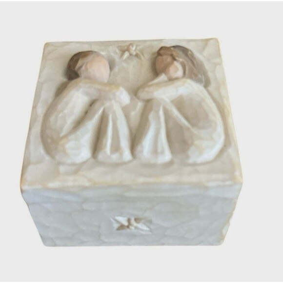 Willow Tree Friendship Trinket Box Forever Friends Susan Lordi Demadco 2003 - Picture 1 of 5